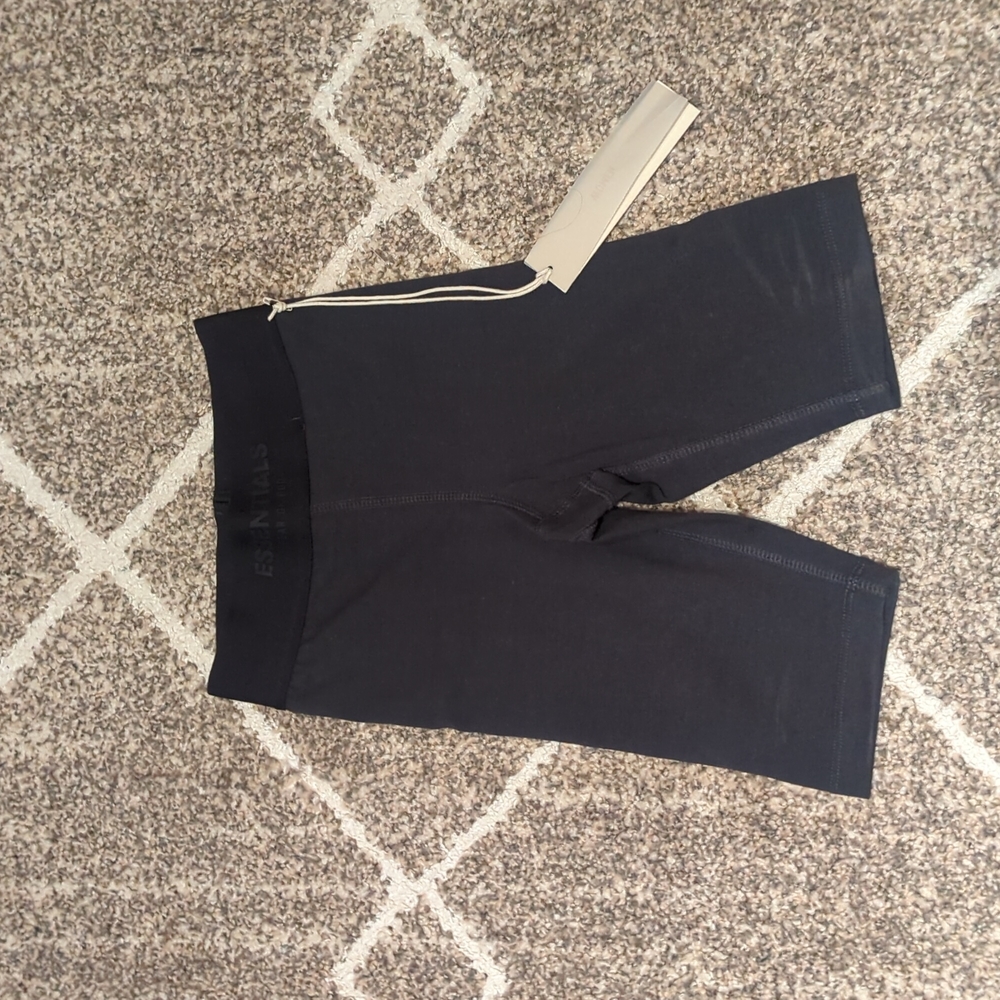 Essentials biker shorts